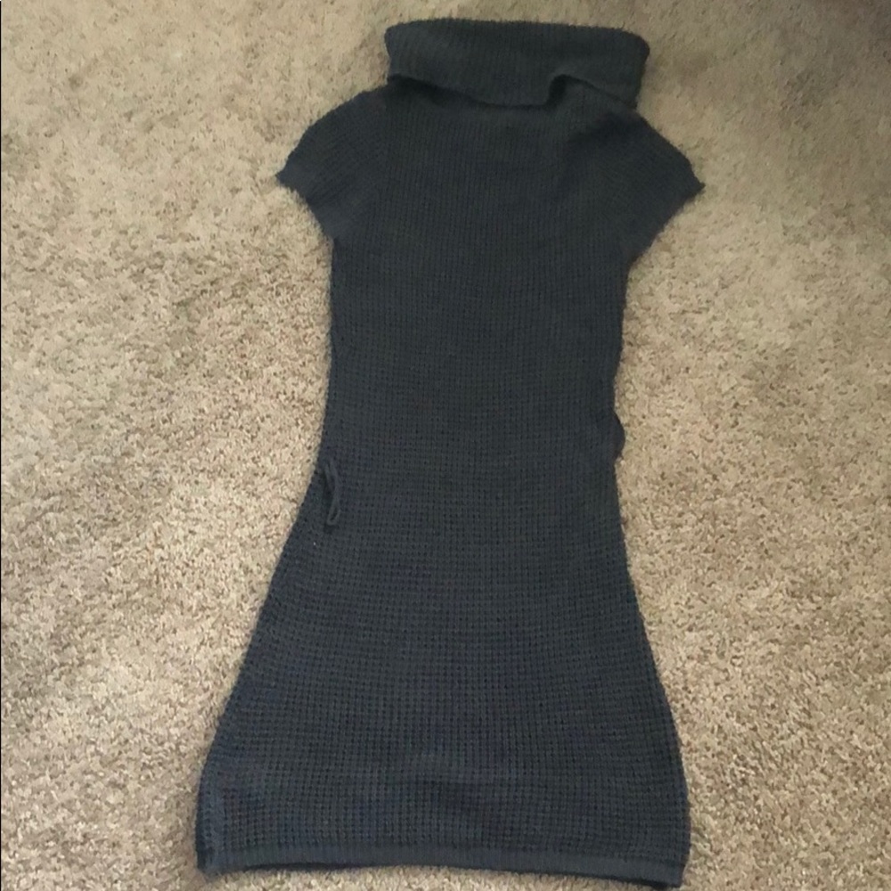 KNITTED GRAY DRESS